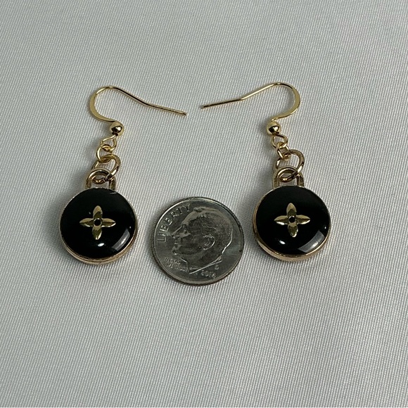 Authentic Louis Vuitton black gold flower fleur clover charm earrings - Picture 3 of 5